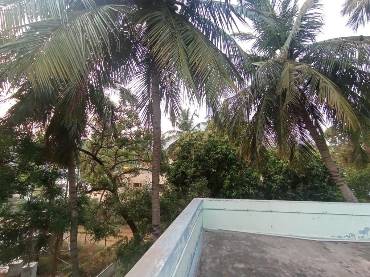 Sri Shankaraa Guest House Tiruvannāmalai Esterno foto